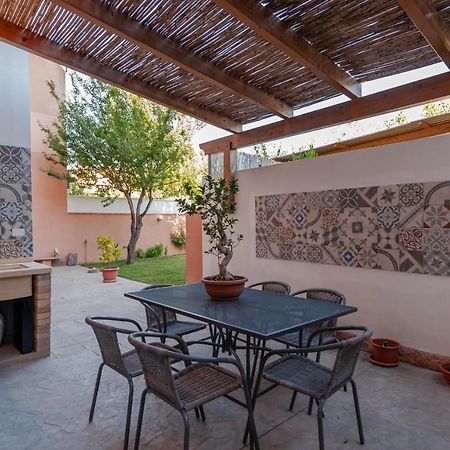 Uliveto' S Apartment Elmas Exterior foto