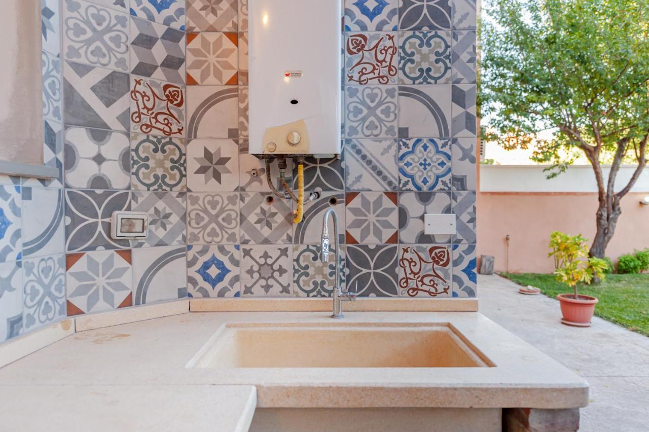 Uliveto' S Apartment Elmas Exterior foto