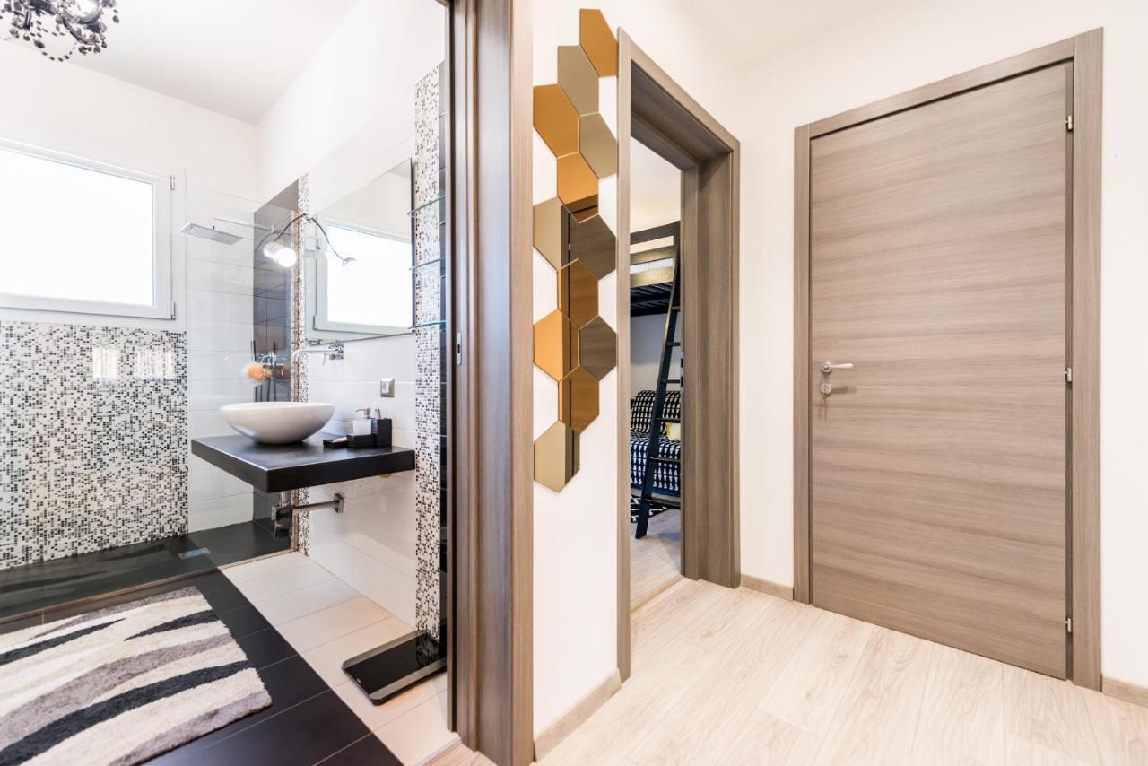 Uliveto' S Apartment Elmas Exterior foto